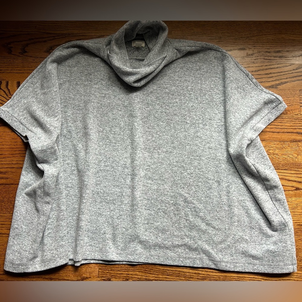 Caslon cozy gray poncho, M/L